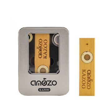 Koka kazoo ar metāla kastīti